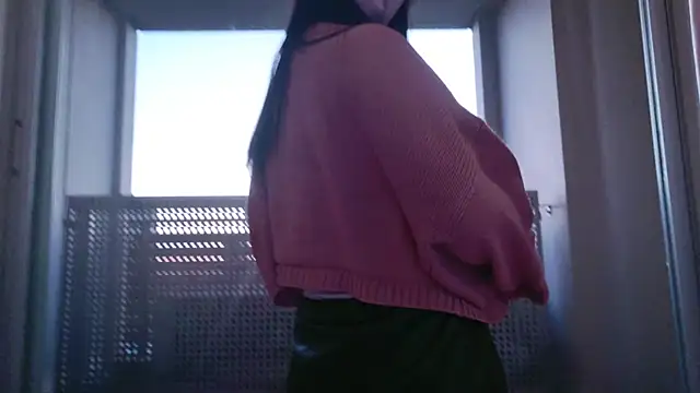 Snapshot of chan_yuma_tan chatting on December 31, 2024, 9:39 pm chan yuma tan online show from December 31, 2024, 9:39 pm