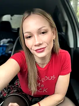 LavenderHot online show from October 2, 2025, 1:31 am