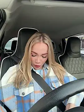 LavenderHot online show from February 15, 2025, 2:26 am