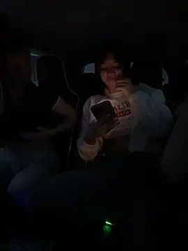 LavenderHot online show from December 4, 2025, 2:10 am