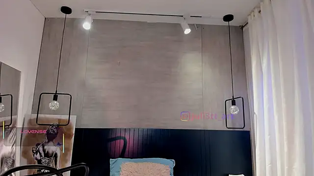  julietta online show from February 21, 2026, 12:40 pm