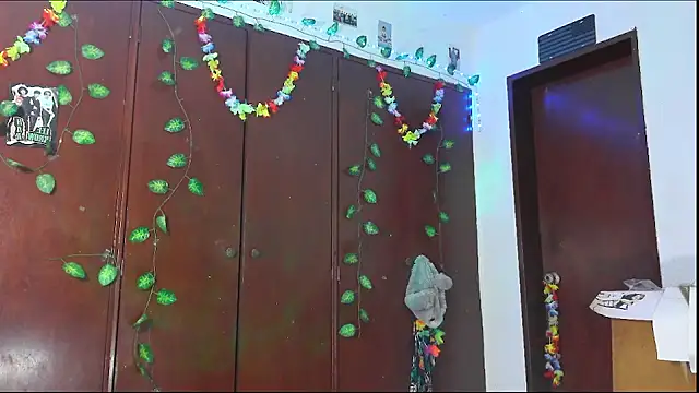  jessica rabbit online show from April 7, 2026, 10:00 pm