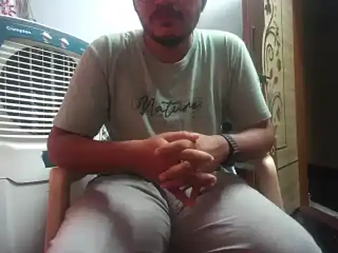 Snapshot of naughtymike0007 chatting on September 11, 2025, 3:56 pm naughtymike0007 online show from September 11, 2025, 3:56 pm