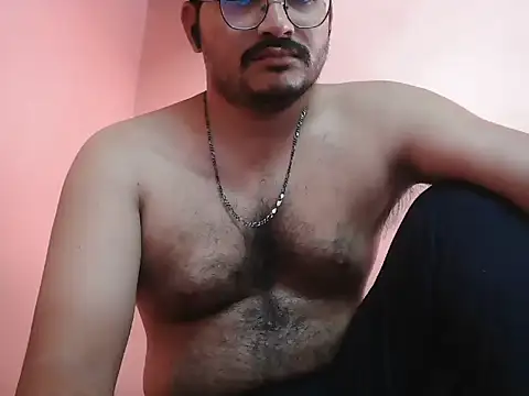 Snapshot of naughtymike0007 chatting on April 11, 2026, 10:19 am naughtymike0007 online show from April 11, 2026, 10:19 am