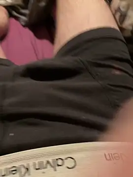 Straightlad95 online show from October 27, 2025, 12:33 am