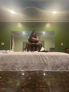 Snapshot of Gin4Cole chatting on January 10, 2025, 3:18 am Gin4Cole online show from January 10, 2025, 3:18 am