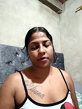 Snapshot of Giselabrunette25 chatting on February 20, 2026, 9:44 am Giselabrunette25 online show from February 20, 2026, 9:44 am