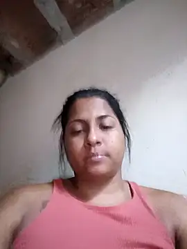 Snapshot of Giselabrunette25 chatting on April 9, 2026, 10:16 pm Giselabrunette25 online show from April 9, 2026, 10:16 pm