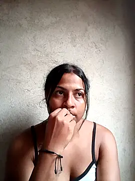 Snapshot of Giselabrunette25 chatting on October 23, 2025, 10:08 pm Giselabrunette25 online show from October 23, 2025, 10:08 pm