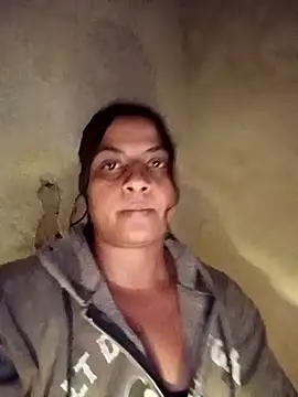 Snapshot of Giselabrunette25 chatting on October 25, 2025, 2:55 am Giselabrunette25 online show from October 25, 2025, 2:55 am