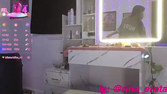 Snapshot of yummyrina chatting on September 10, 2025, 8:13 am yummyrina online show from September 10, 2025, 8:13 am