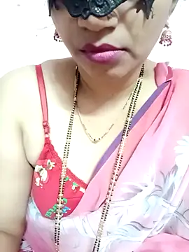 Snapshot of Hotanita99 chatting on February 14, 2025, 4:04 am Hotanita99 online show from February 14, 2025, 4:04 am