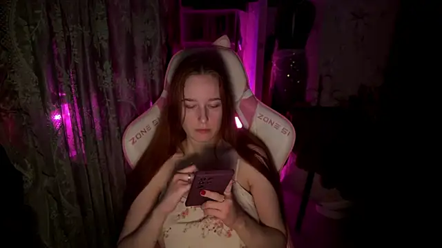 Snapshot of pearl_princess_ chatting on May 25, 2026, 3:50 am pearl princess online show from May 25, 2026, 3:50 am