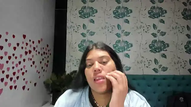 Snapshot of LindaBreeS chatting on March 15, 2025, 3:06 pm LindaBreeS online show from March 15, 2025, 3:06 pm