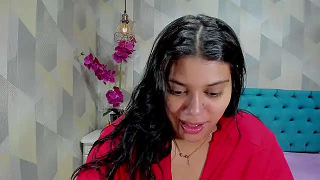 Snapshot of LindaBreeS chatting on October 16, 2025, 3:42 pm LindaBreeS online show from October 16, 2025, 3:42 pm