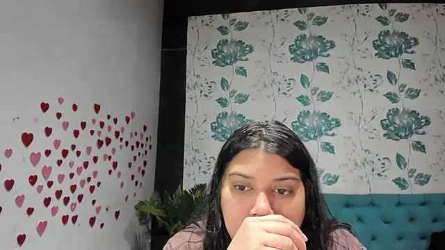 Snapshot of LindaBreeS chatting on March 22, 2025, 3:20 pm LindaBreeS online show from March 22, 2025, 3:20 pm