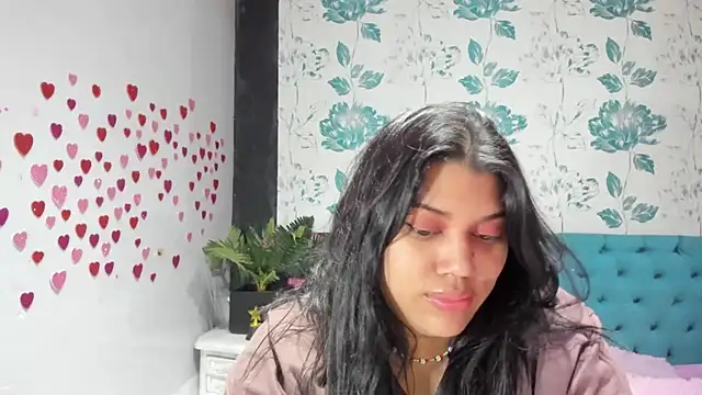 Snapshot of LindaBreeS chatting on March 22, 2025, 6:25 pm LindaBreeS online show from March 22, 2025, 6:25 pm