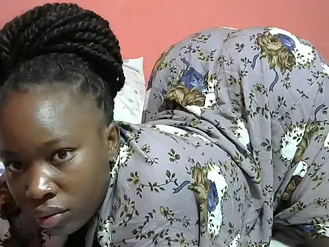 Qurate01 online show from January 14, 2026, 8:34 pm