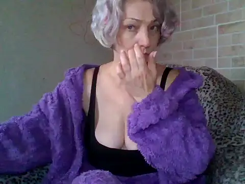 Snapshot of Lorie_Carrie chatting on February 1, 2025, 12:26 pm Lorie Carrie online show from February 1, 2025, 12:26 pm