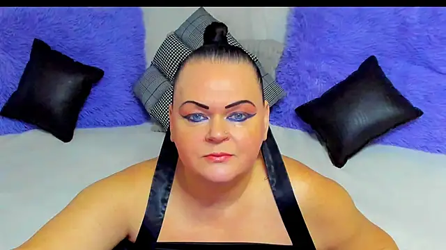 MilanaBiegert online show from November 13, 2025, 7:56 am