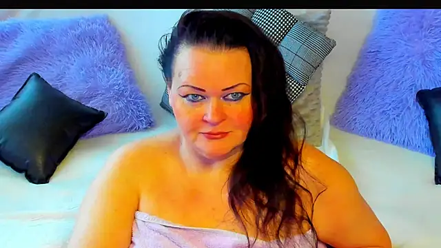 Snapshot of MilanaBiegert chatting on July 9, 2026, 3:18 am MilanaBiegert online show from July 9, 2026, 3:18 am