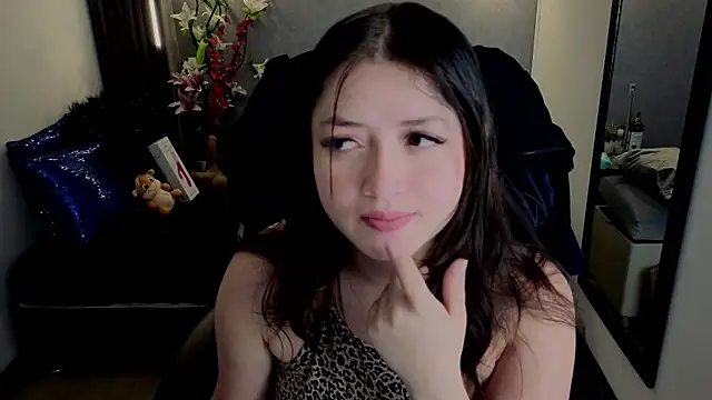 almma shy online show from September 29, 2025, 2:01 pm