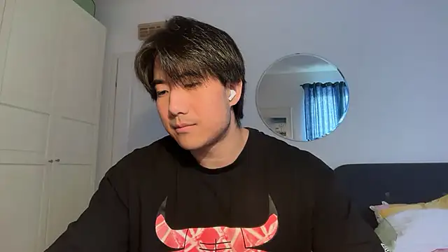 jungcock3210 online show from March 23, 2026, 11:21 am