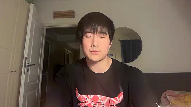 jungcock3210 online show from February 9, 2026, 6:50 pm