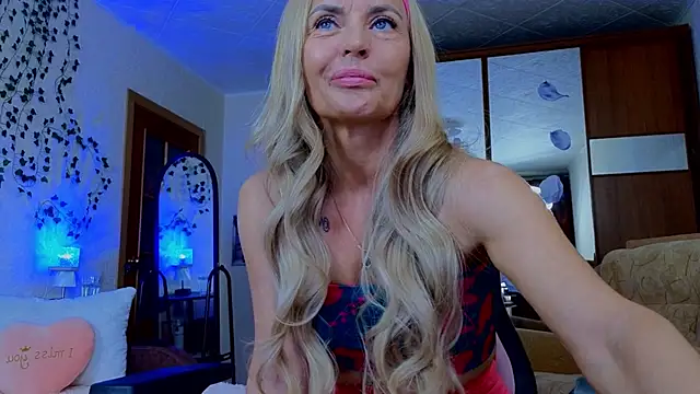 amelia blondy online show from May 30, 2026, 6:42 am