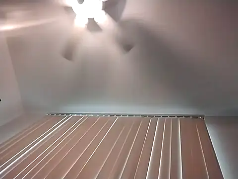 lolabun247 online show from January 21, 2025, 4:37 pm