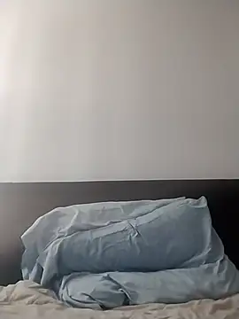 lolabun247 online show from January 24, 2025, 9:04 pm