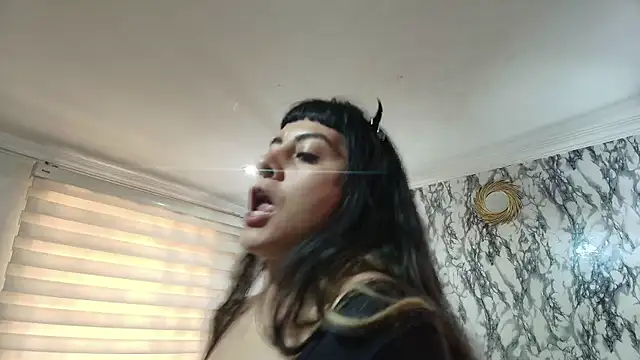 Naughty Kittenm online show from November 8, 2025, 11:36 am