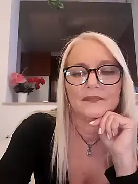 Snapshot of kikkastar chatting on January 1, 2025, 11:29 pm kikkastar online show from January 1, 2025, 11:29 pm
