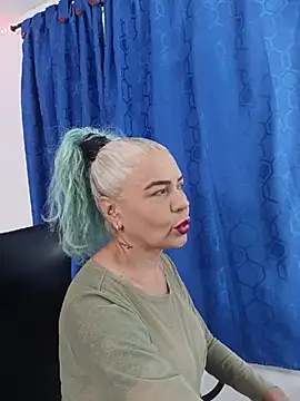 freyadevil333 online show from May 30, 2026, 3:46 am