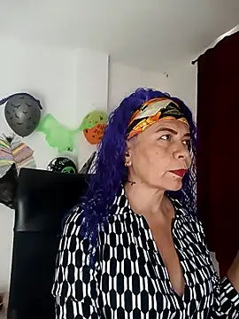 Snapshot of freyadevil333 chatting on October 18, 2025, 12:51 pm freyadevil333 online show from October 18, 2025, 12:51 pm