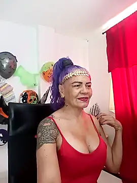 Snapshot of freyadevil333 chatting on October 13, 2025, 2:40 pm freyadevil333 online show from October 13, 2025, 2:40 pm