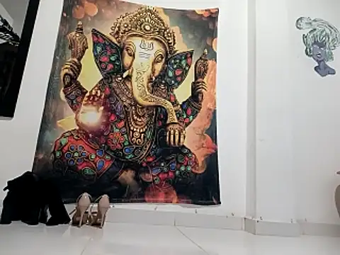 Snapshot of freyadevil333 chatting on October 25, 2025, 12:43 am freyadevil333 online show from October 25, 2025, 12:43 am