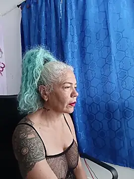 freyadevil333 online show from May 8, 2026, 11:58 am