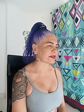 Snapshot of freyadevil333 chatting on October 30, 2025, 1:31 pm freyadevil333 online show from October 30, 2025, 1:31 pm