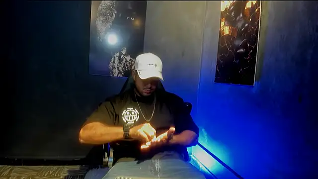 Big furry bear13 online show from October 1, 2025, 5:56 am