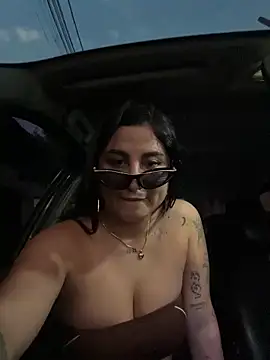 Snapshot of sunshine_uwu22 chatting on December 21, 2025, 11:05 pm sunshine uwu22 online show from December 21, 2025, 11:05 pm