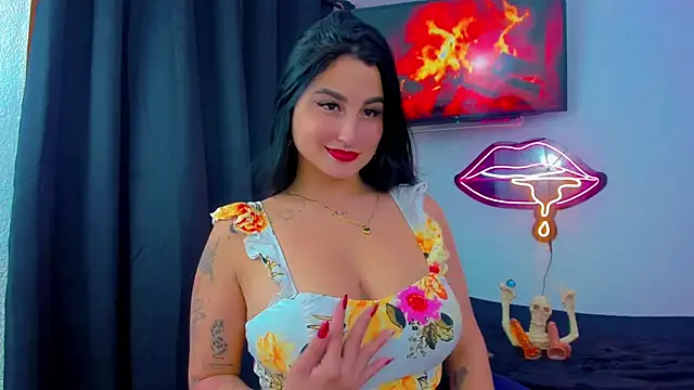 Snapshot of sunshine_uwu22 chatting on February 5, 2026, 6:15 pm sunshine uwu22 online show from February 5, 2026, 6:15 pm