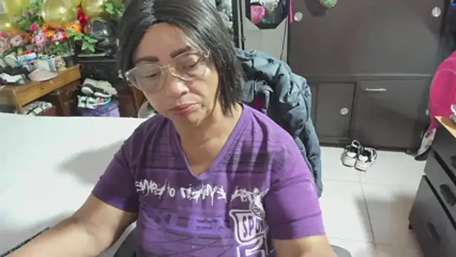 Snapshot of Mrs_mommy_ chatting on January 16, 2026, 6:34 pm Mrs mommy online show from January 16, 2026, 6:34 pm