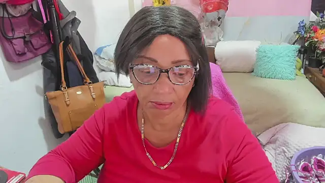 Snapshot of Mrs_mommy_ chatting on April 27, 2026, 7:23 pm Mrs mommy online show from April 27, 2026, 7:23 pm