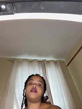 Snapshot of Linahlove chatting on July 11, 2026, 10:15 am Linahlove online show from July 11, 2026, 10:15 am