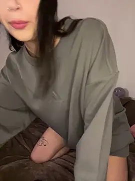 Snapshot of Melina-Mars chatting on December 28, 2024, 11:48 pm Melina-Mars online show from December 28, 2024, 11:48 pm