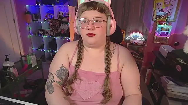 FatVeronica online show from February 26, 2026, 1:38 am