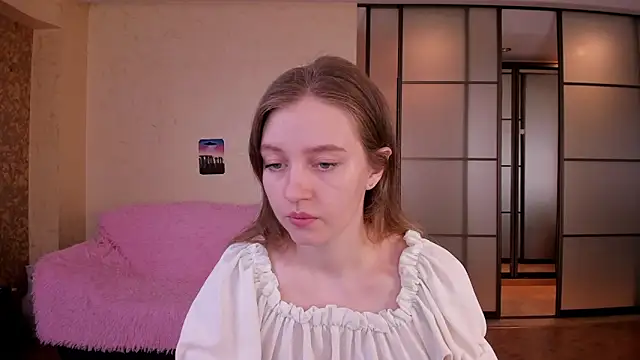 Ksuhesa online show from March 20, 2026, 8:04 am