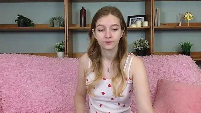 Ksuhesa online show from November 22, 2025, 1:15 am