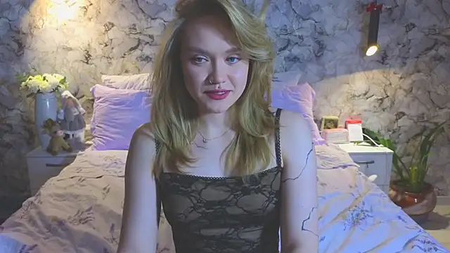 Aurora Golden1 online show from February 10, 2026, 5:23 pm